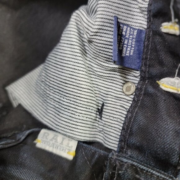 Madewell Black Low-Rise Women's Straight-Leg Jean | Size 32 - Picture 3 of 8